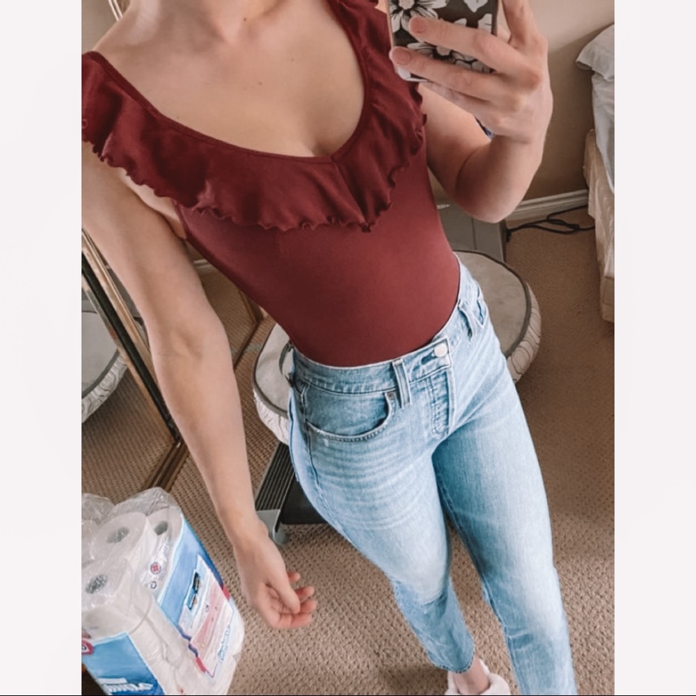 Wilfred Free Aritzia bodysuit